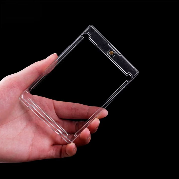 Magnetic Card Holder (35pt)